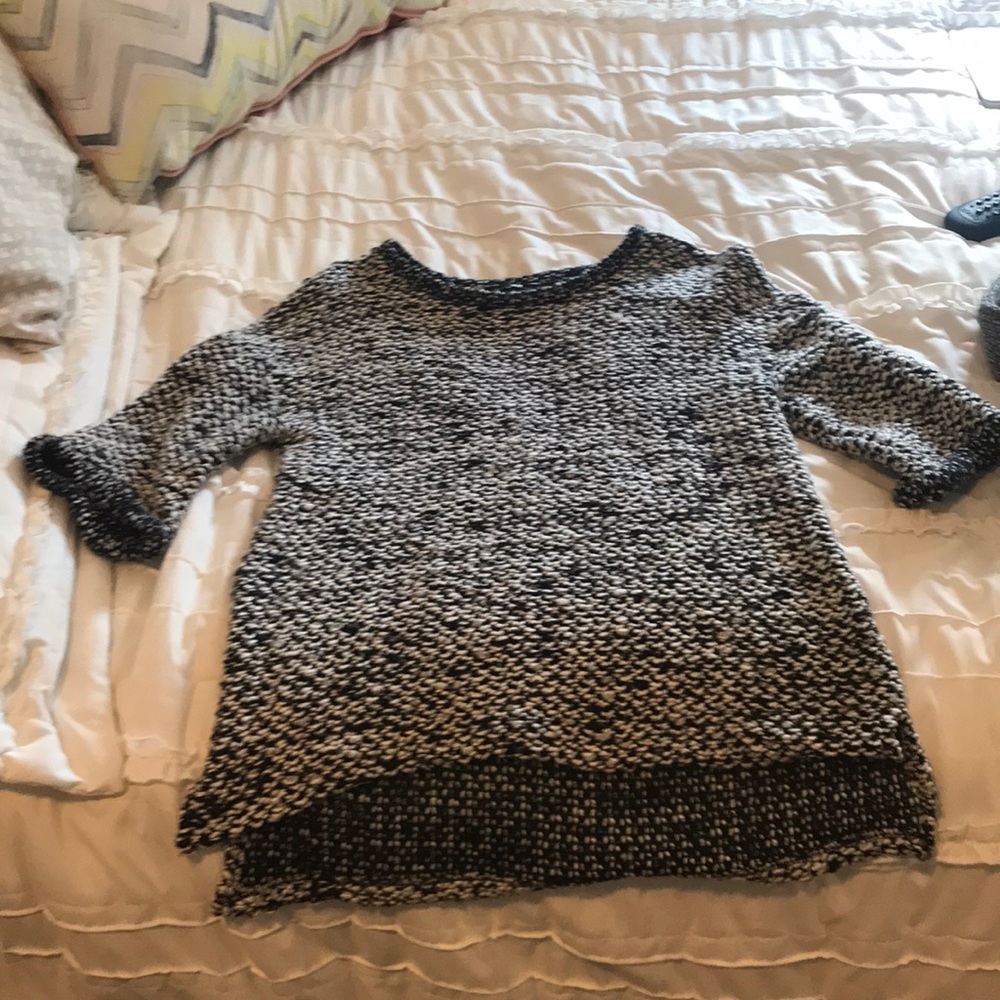 Black and white knit sweater!